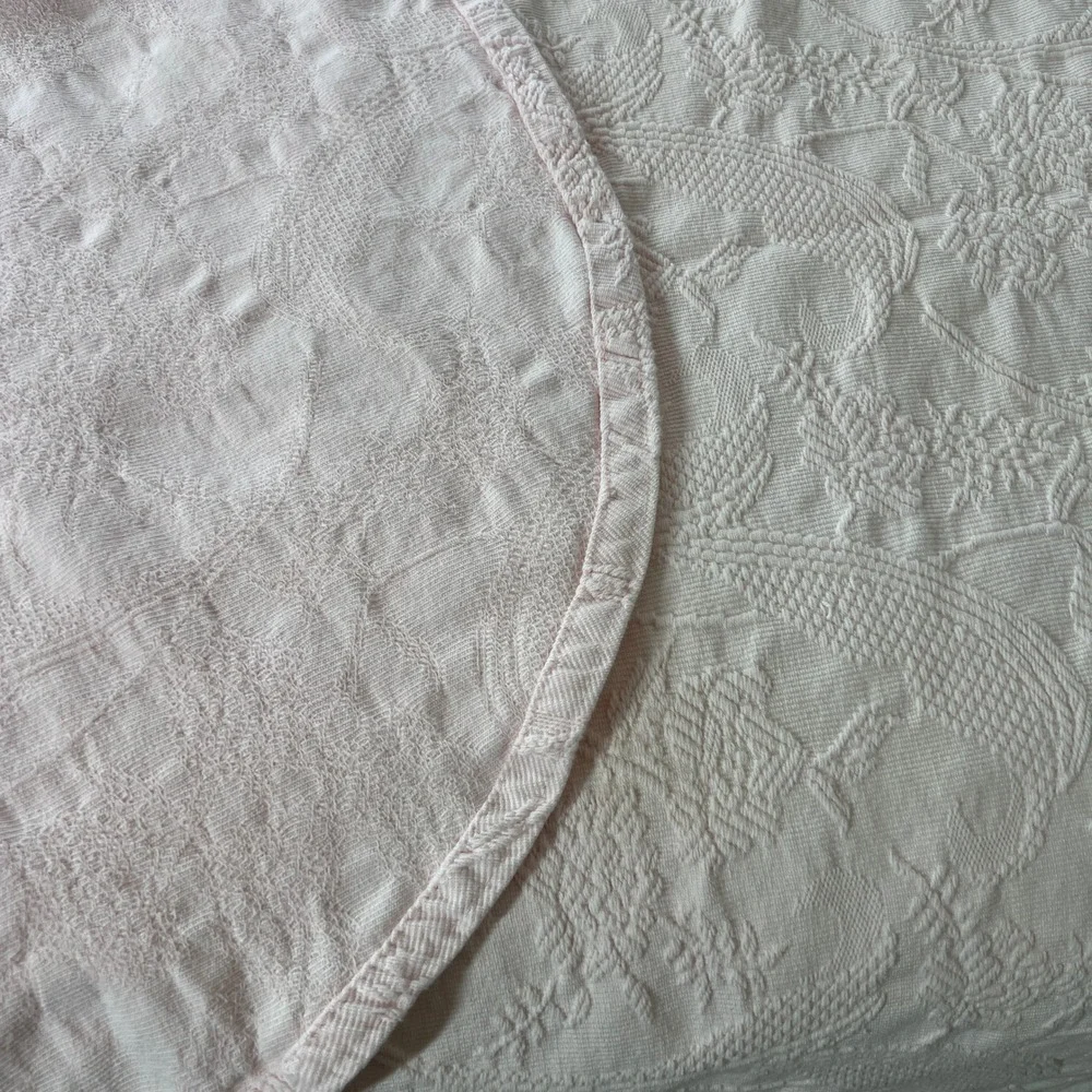Columbine Cody Portugal Woven Bedspread & 2 Shams Pink Cotton‎ Floral Jacquard